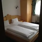 Wieshof Hotel 2*